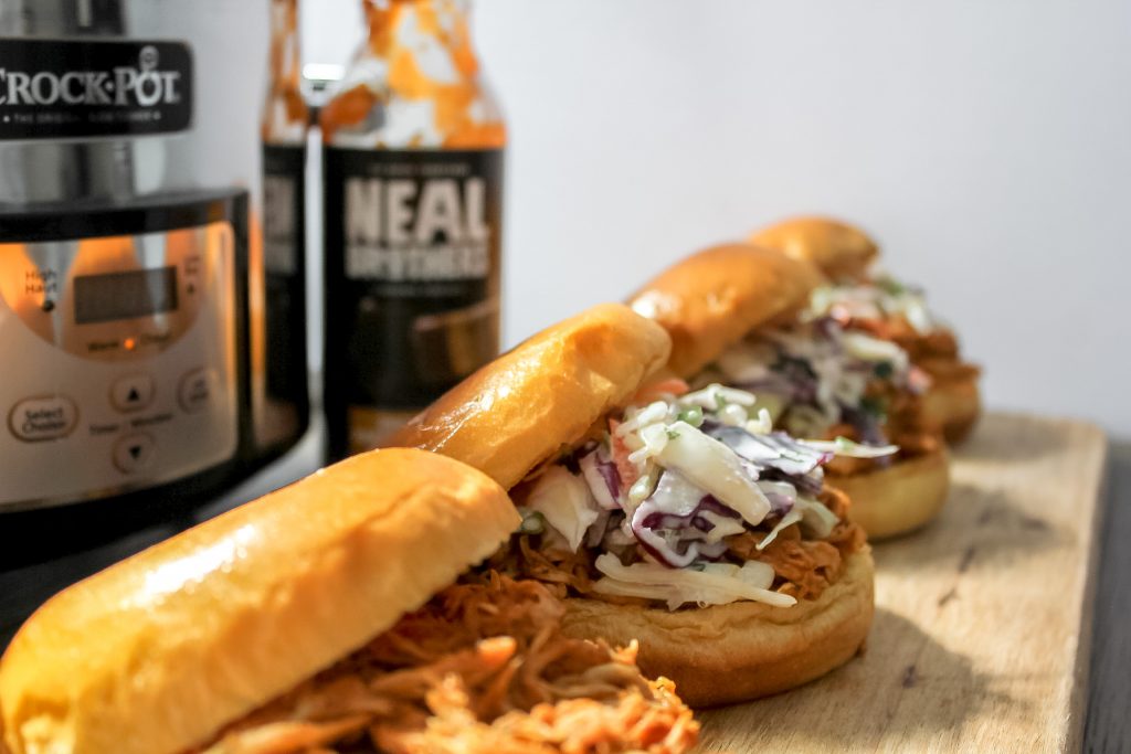 4 BBQ Pulled Chicken Sandwiches 