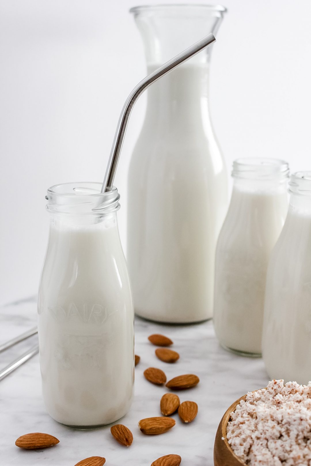 How to Make the BEST Almond Milk (DairyFree & Vegan) The Seasoned