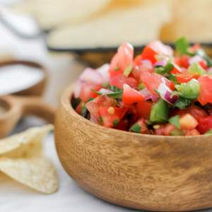 Easy Pico De Gallo (Salsa Fresca)