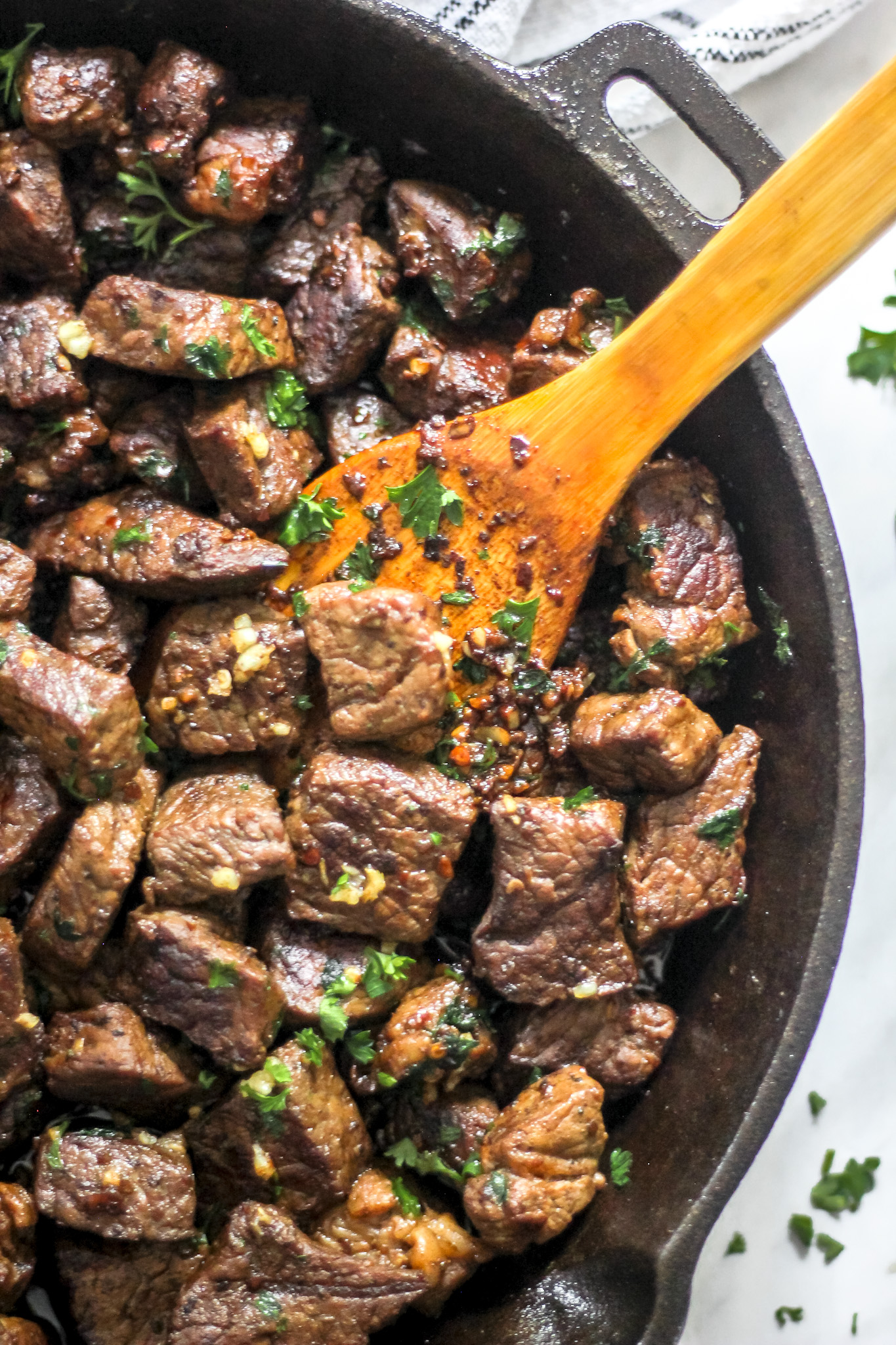 Easy Garlic Butter Steak Bites - The Seasoned Skillet