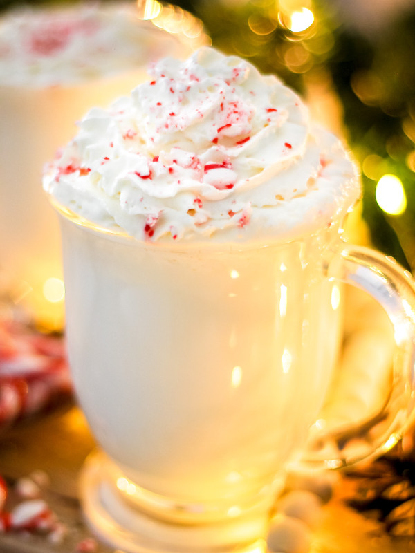 Christmas Peppermint White Hot Chocolate