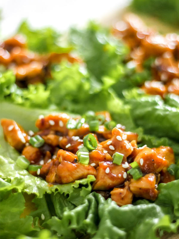 Asian Chicken Lettuce Wraps on Wooden Plank_Featured Image