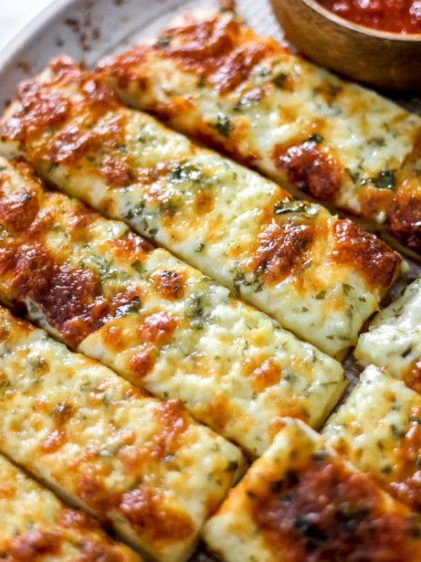 cropped-Cheesy-Garlic-Bread-Recipe-With-How-To-Video-scaled-1.jpg