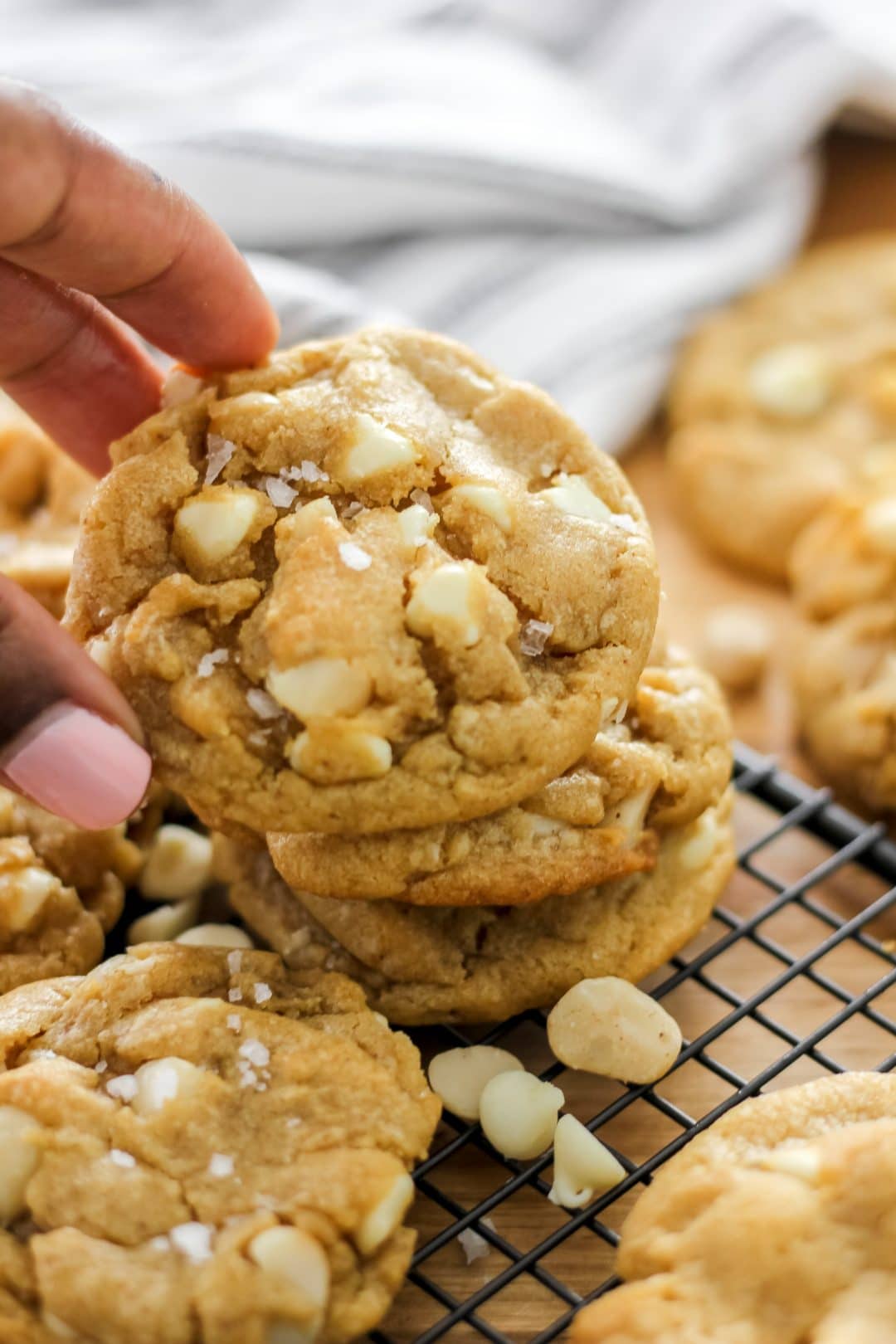 Brown Butter White Chocolate Macadamia Nut Cookies - The Seasoned Skillet