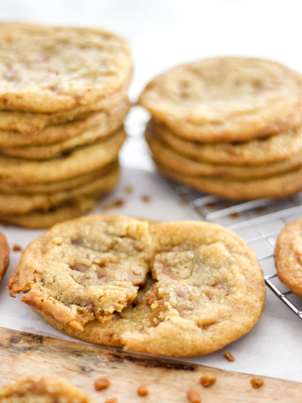 The Best Browned Butter Skor Toffee Cookies