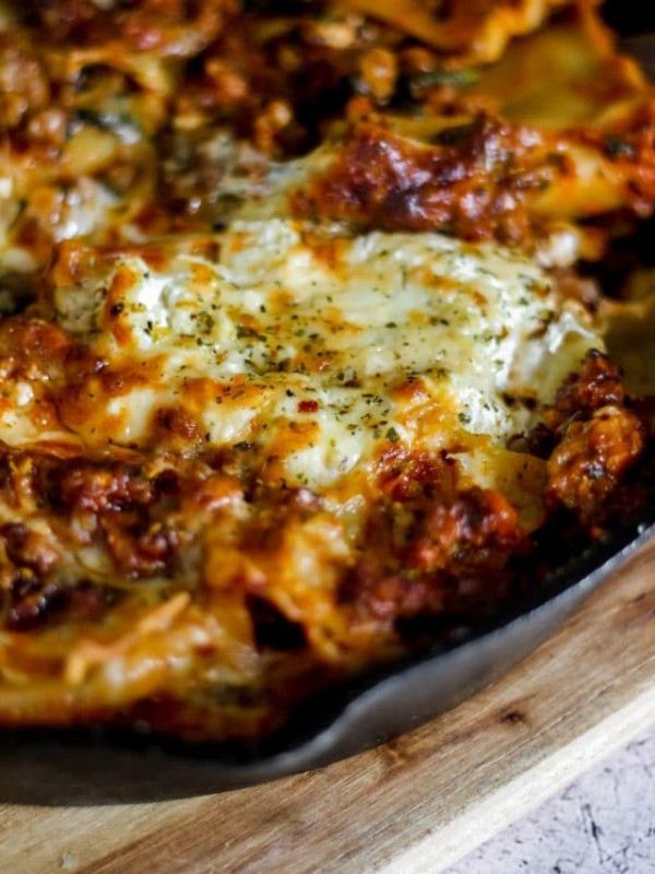 cropped-Italian-Sausage-Skillet-Lasagna_V-scaled-1.jpg