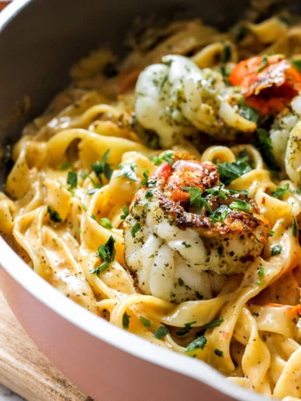 cropped-Creamy-Tomato-Pesto-Shrimp-Pasta_Featured-Image-scaled-1.jpg