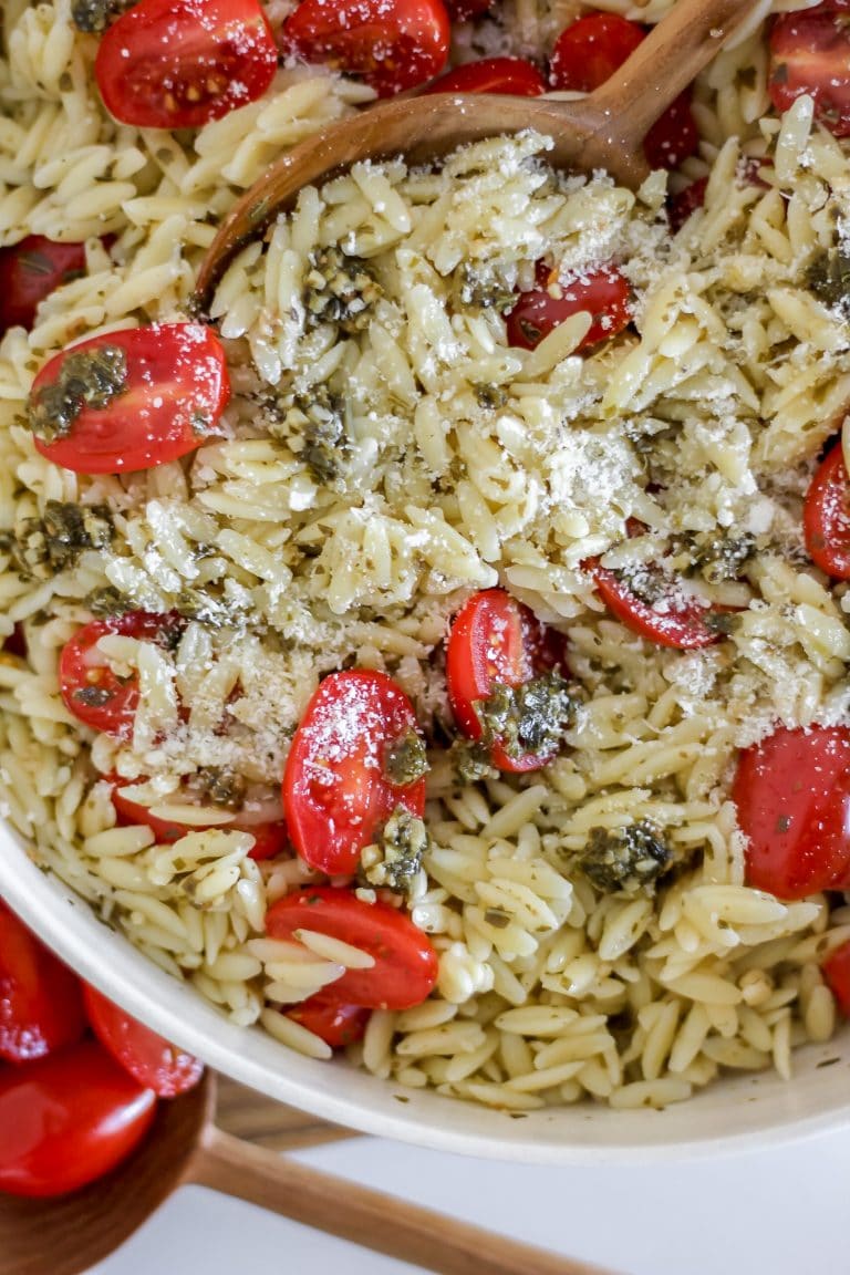 Pesto Orzo Salad - The Seasoned Skillet