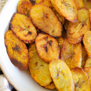 a plate of fried plantain.