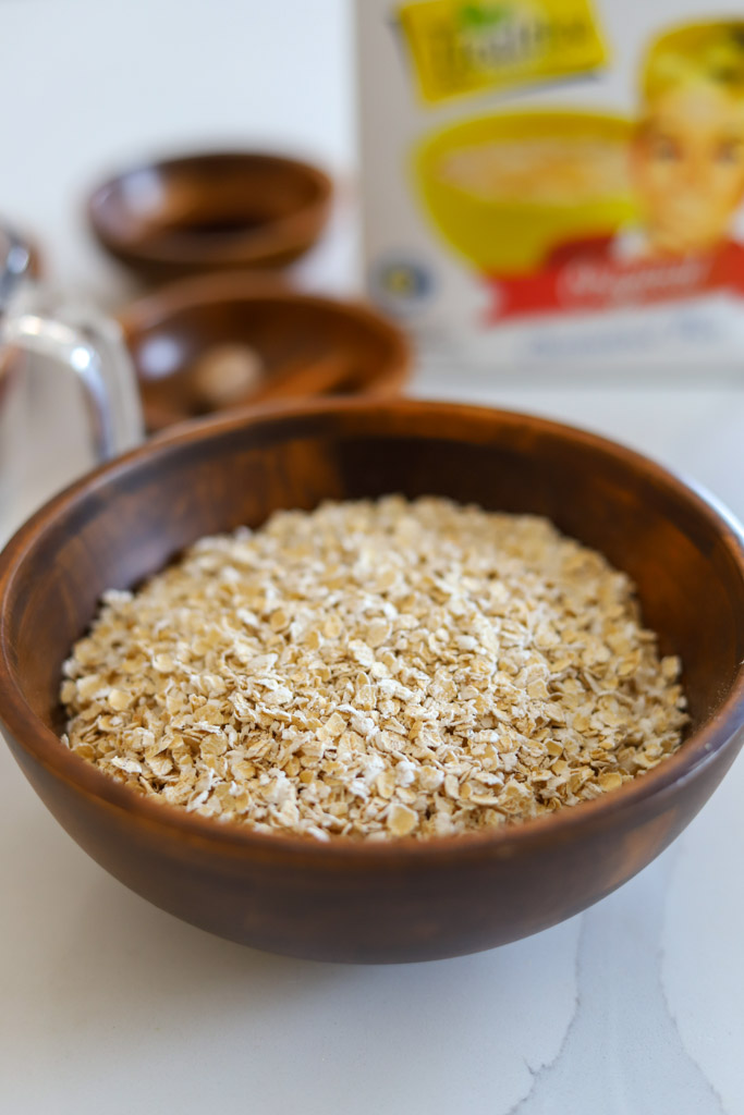 a bowl of raw oats.